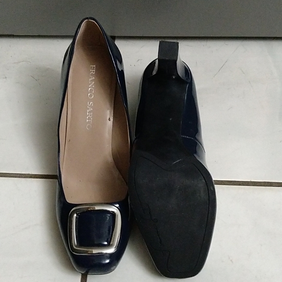 Heels - Picture 4 of 5